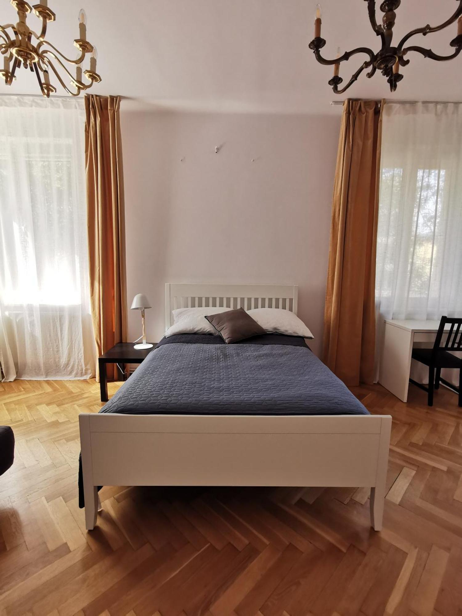 Cozy Spacious Apartment With Balcony Cracovia Esterno foto